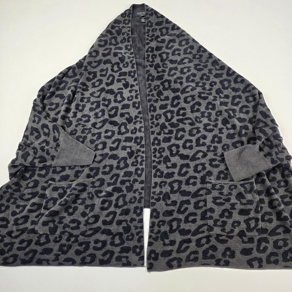 Barefoot Dreams Gray Leopard Print Open Cardigan - Picture 5 of 14